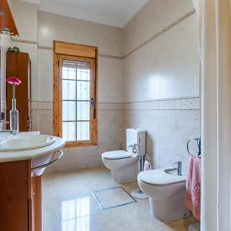 Familiar House With Private Pool And Mountains View * Venta Baja