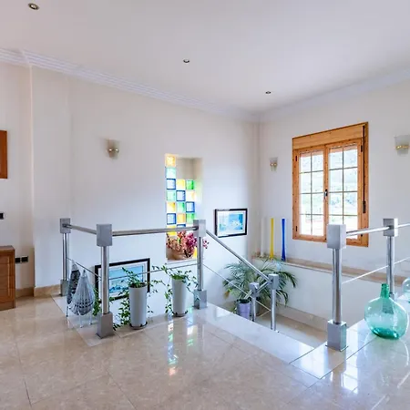 Holiday home Familiar House With Private Pool And Mountains View